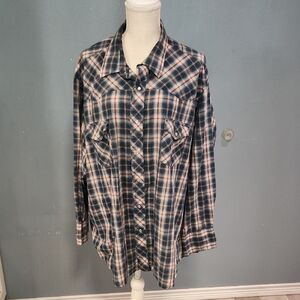 Wrangler Western Vintage Fashion Pearl Snap Long Sleeve Cowboy Cut Shirt